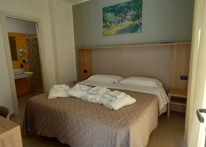 Ξενοδοχείο με διαμερίσματα Maresol 3*